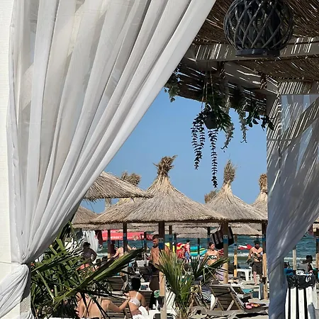 호텔 Manor Năvodari