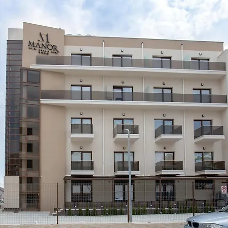 Manor Hotel