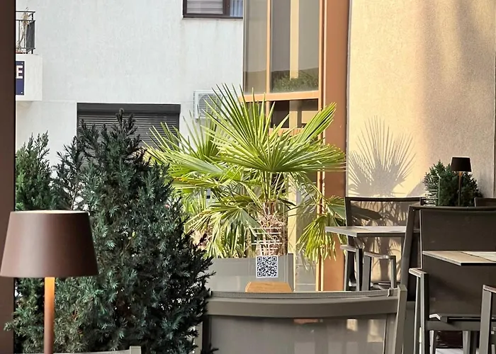 Hotel Manor Navodari