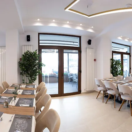 Manor Otel Navodari