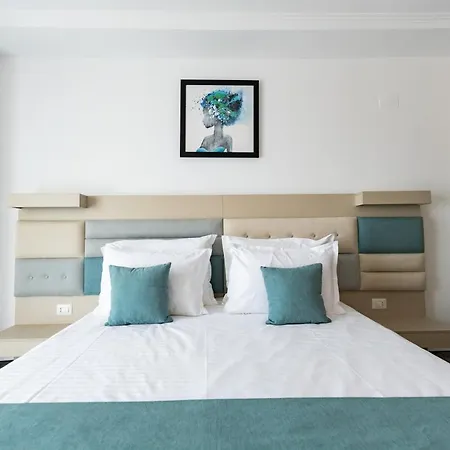 Otel Manor Navodari